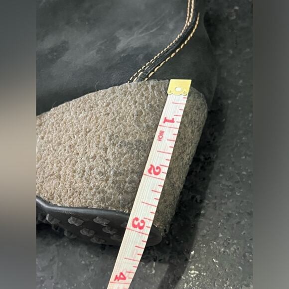 UEC TIMBERLAND Monogram Wallaby BLACK Wedge Genuine Suede Lace Up Booties SZ 8 - Picture 8 of 8